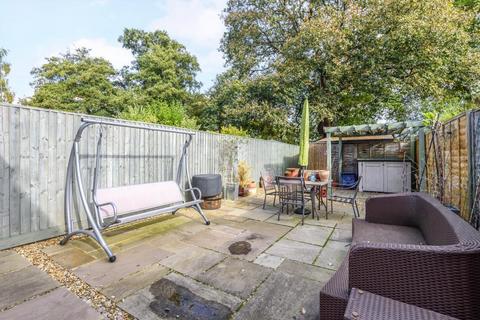 14 Brookside Close, Tiddington, Thame, OX9 2LS