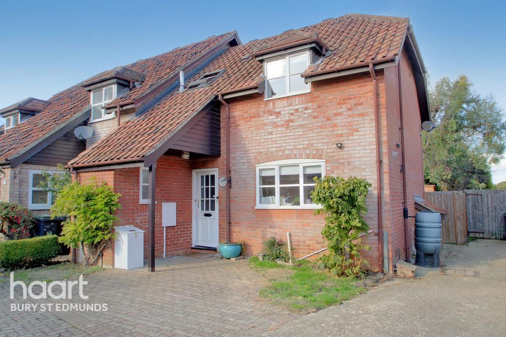 Old Stowmarket Road, Woolpit, Bury St Edmunds 2 bed semidetached house
