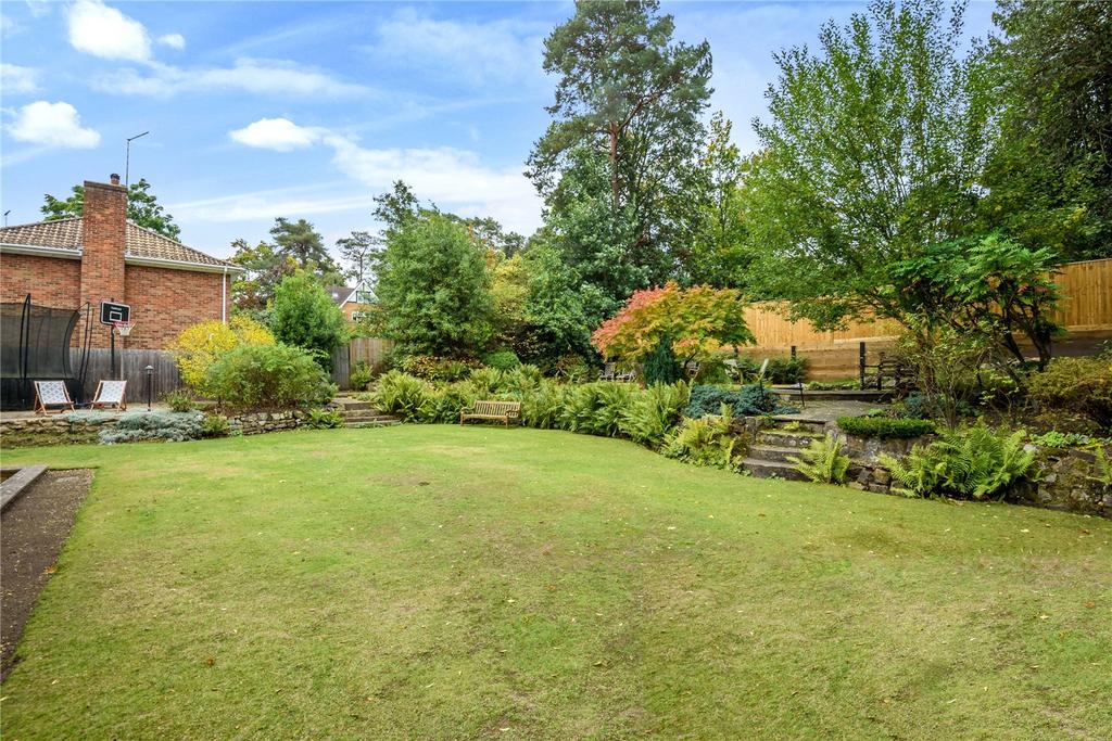 Church Hill, Camberley, Surrey, GU15 4 bed house £950,000