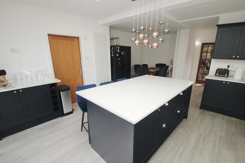 5a Eccleston Close, Orpington, BR6 8BD