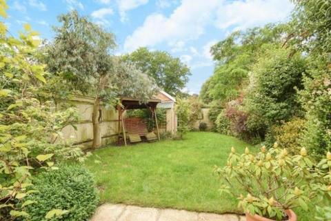 19 Bowden Road, Ascot, SL5 9NJ