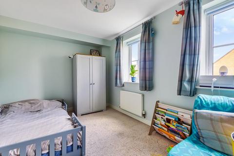 36 Ashcombe Crescent, Witney, OX28 6GL