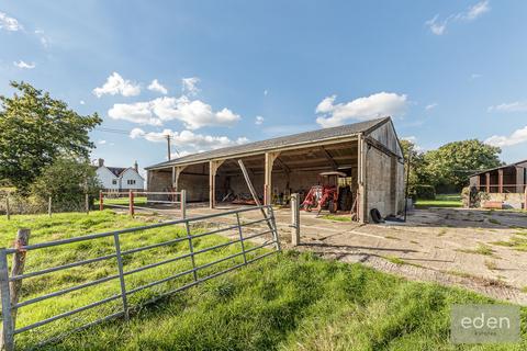 4 bedroom farm house for sale - and Land with Permitted Barn Development, Staplehurst, TN12