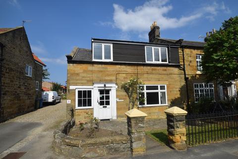 3 bedroom terraced house to rent, High Street, Burniston, Scarborough, YO13