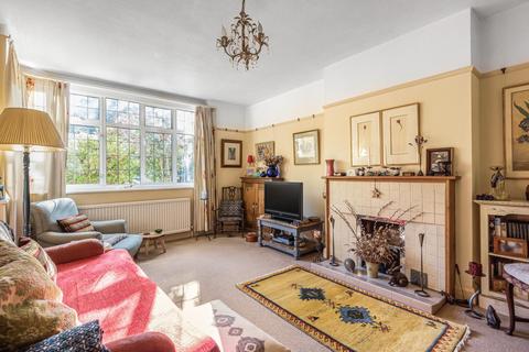 55 Ernest Grove, Beckenham, BR3 3HY