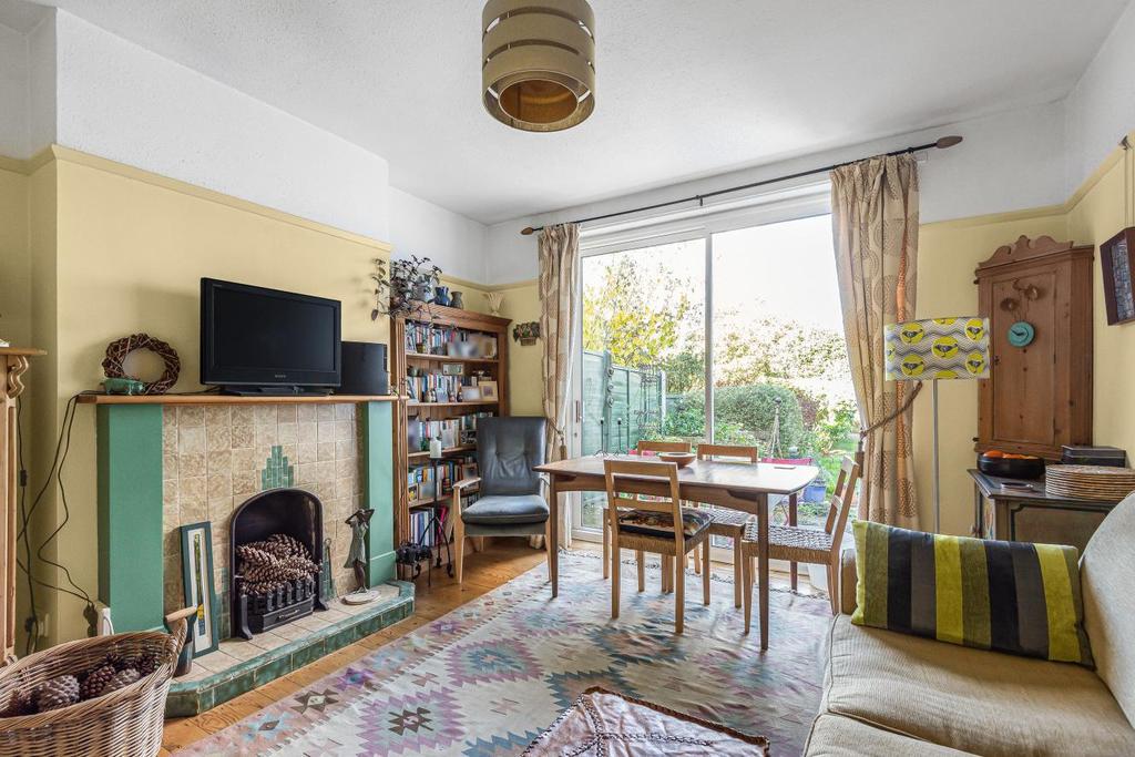 Ernest Grove, Beckenham 3 bed semidetached house £695,000