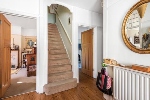 55 Ernest Grove, Beckenham, BR3 3HY