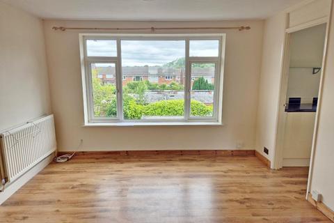 2 bedroom maisonette to rent, Rose Drive, Walsall