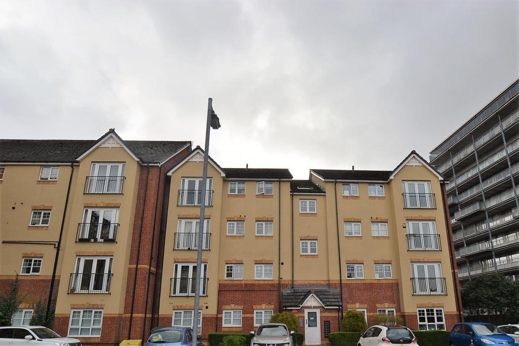2 Bedroom Flat With En-suite