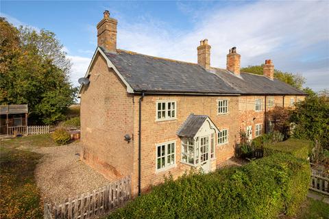 2 bedroom terraced house for sale, Boxworth, Cambridge, Cambridgeshire