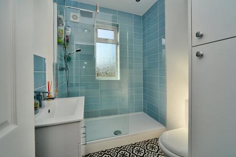 71 Stoughton Avenue, Sutton, SM3 8PH