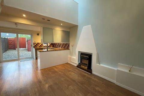 1 bedroom terraced house to rent - 67 The Paddocks, Bicton Heath, Shrewsbury, Shropshire, SY3 5ER