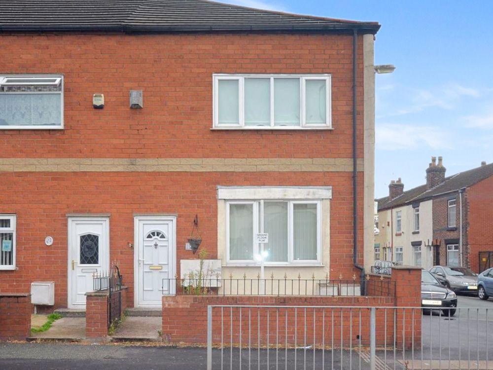 Deacon Road, Widnes, WA8 6ED 2 bed flat to rent £575 pcm (£133 pw)