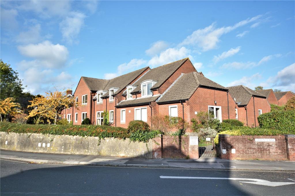 Salisbury Road, Fordingbridge... 1 bed apartment £89,950