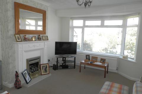 101 Cranham Gardens, Upminster, RM14 1JN