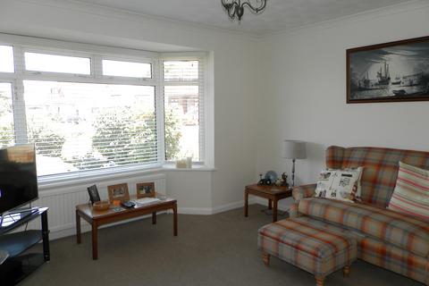 101 Cranham Gardens, Upminster, RM14 1JN