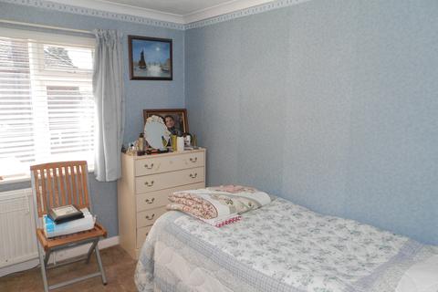 101 Cranham Gardens, Upminster, RM14 1JN