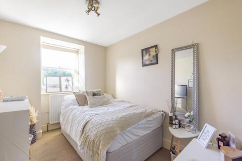14 Boutflower Road, London, SW11 1RE