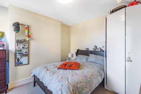 14 Boutflower Road, London, SW11 1RE