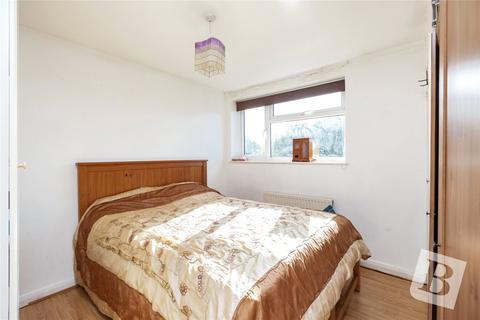 9 Davies Close, Rainham, RM13 9LJ