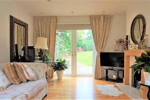 3 bedroom detached house for sale, New Street Hill, Bromley, Kent, BR1