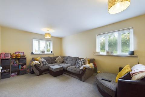 30 Laroche Walk, Bodmin, PL31 2SB