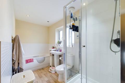 30 Laroche Walk, Bodmin, PL31 2SB
