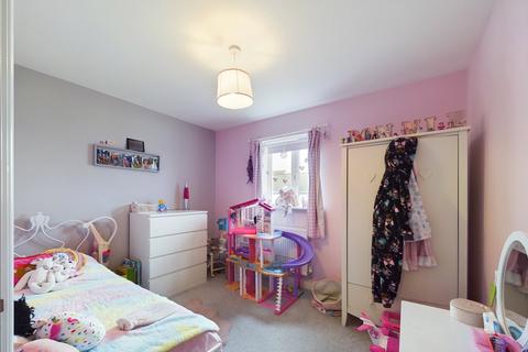 30 Laroche Walk, Bodmin, PL31 2SB