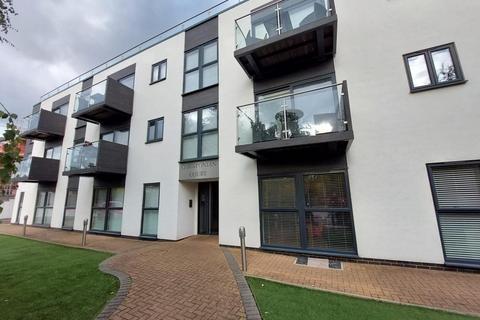 3 bedroom apartment to rent, Christonian Court, West Bridgford, Nottingham NG2 6AN