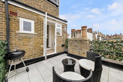 3 bedroom flat for sale, Harwood Road, Fulham, SW6