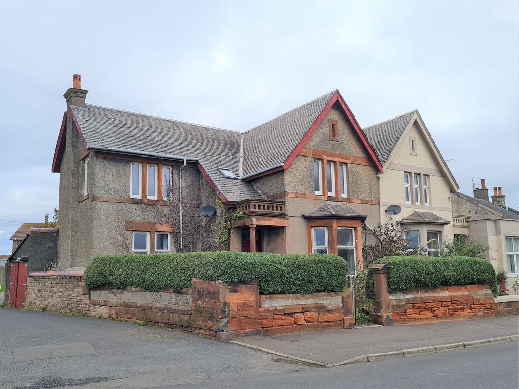 53 Shore Road, STEVENSTON, KA20 3LA 4 bed semidetached house £125,000