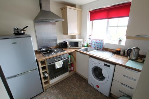 2 bedroom flat for sale, Hendeley Court, Burton-on-Trent, DE14