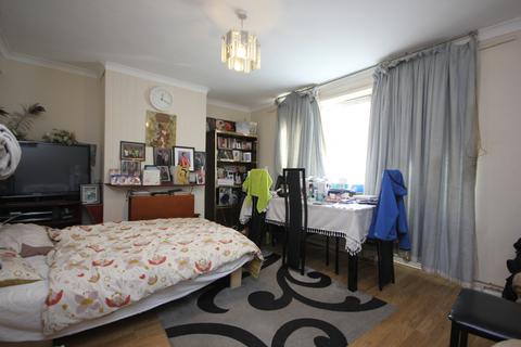 2 bedroom flat for sale, Pine House, SE16