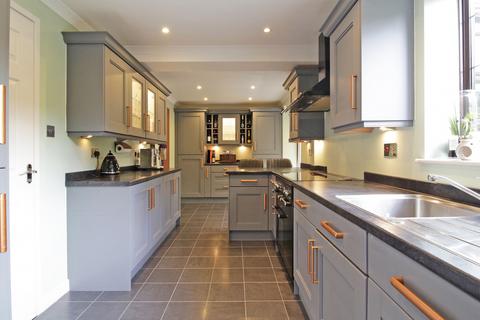 4 bedroom detached house for sale, The Briars, Sevenoaks, TN15