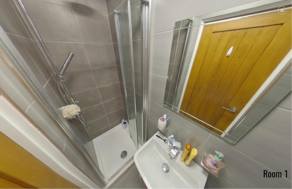 Bristol Road, Coventry CV5 5 bed house £2,350 pcm (£542 pw)