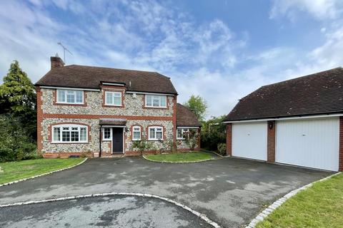 2 Sorrel Drive, Lightwater, GU18 5PB