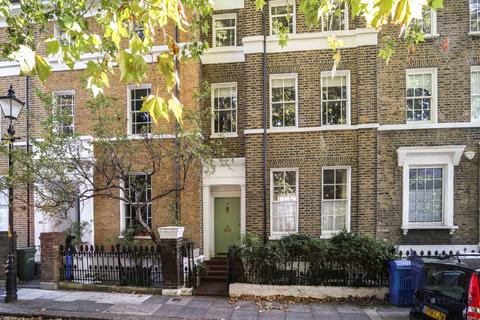 2 Sutherland Square, London, SE17 3EQ