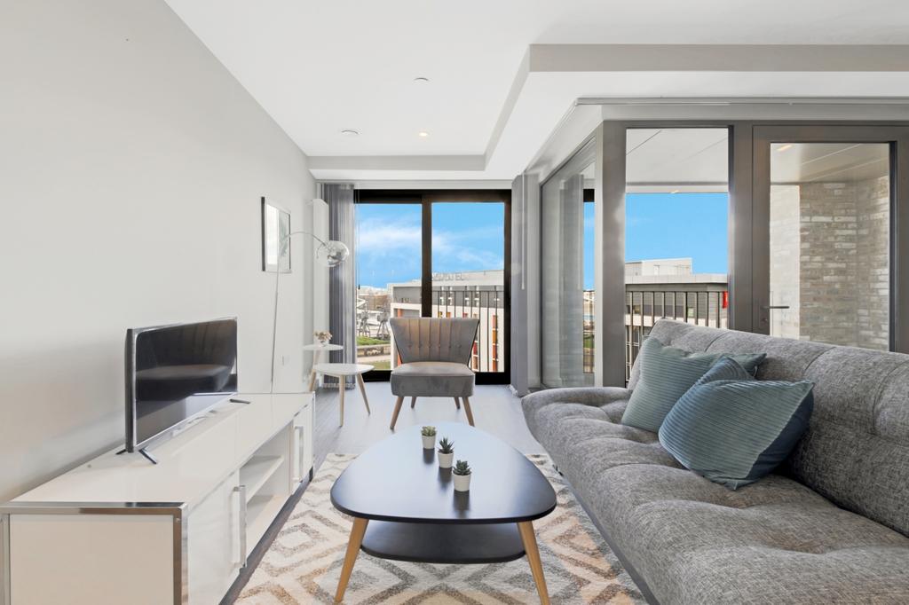 Living Area - Wester