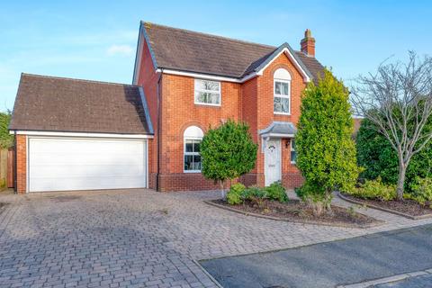 4 bedroom detached house for sale, Carters Close, The Forelands, Bromsgrove, B61 7HJ