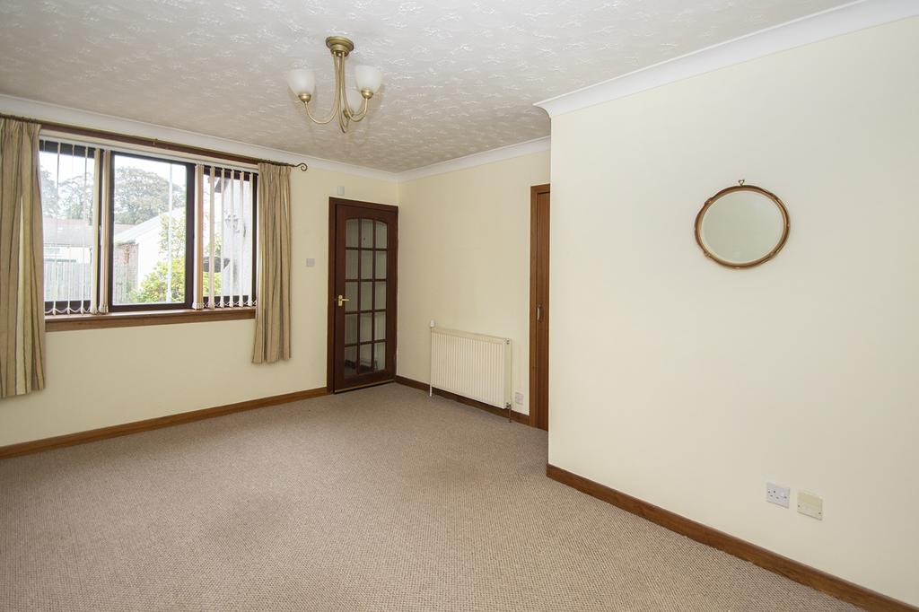 Rugby Road, KILMARNOCK, KA1 1 bed flat £37,500