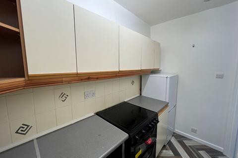 1 bedroom flat to rent, Swanston Grange, Dunstable Road, L&D Hospital, Luton, LU4