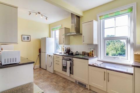 2 bedroom flat for sale - Ashfield Park Road, Ross-on-Wye