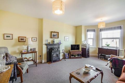 2 bedroom flat for sale, Ashfield Park Road, Ross-on-Wye