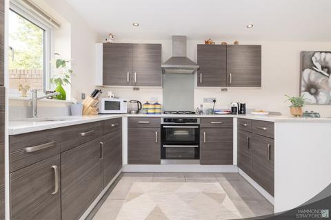 16 Baker Drive, Hethersett, Norwich, NR9 3GB