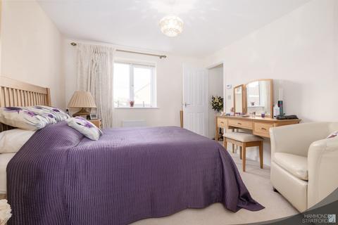 16 Baker Drive, Hethersett, Norwich, NR9 3GB