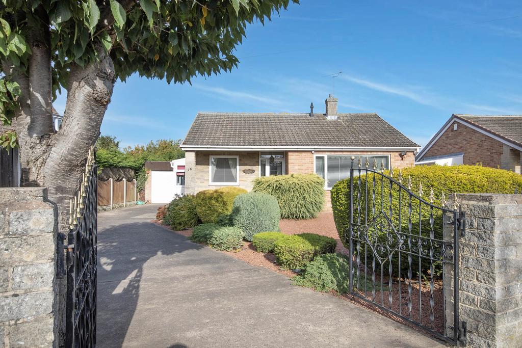 Manvers Road, Retford 3 bed detached bungalow for sale £235,000