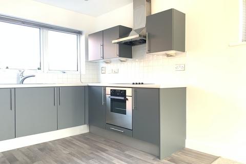 2 bedroom apartment to rent, Montmano Drive, Didsbury