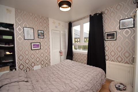 32 Findlay Grove, Edinburgh, EH7 6HF