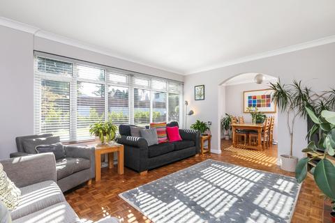 2 Lynch Close, Winchester, SO22 6DG