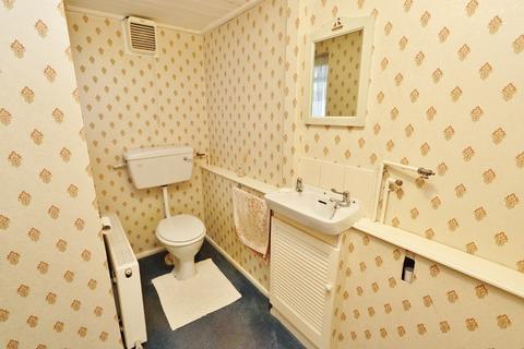 15 Defoe Way, Romford, RM5 2HR